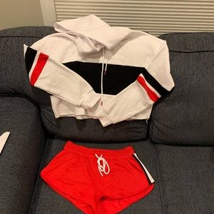 Sweat shirt and shorts set